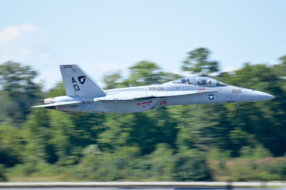 Military - Fighter - F-18F Super Hornet - 2015 09 - Ocean - 109